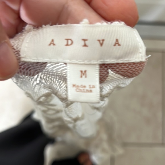 EUC Adiva cream colored bohemian summer lace midi duster. Medium - Picture 6 of 6